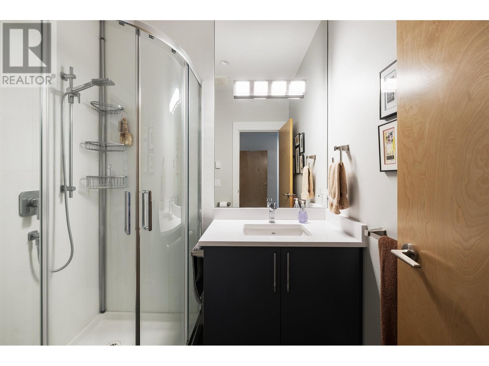5398 WAKEFIELD BEACH LANE, Sechelt