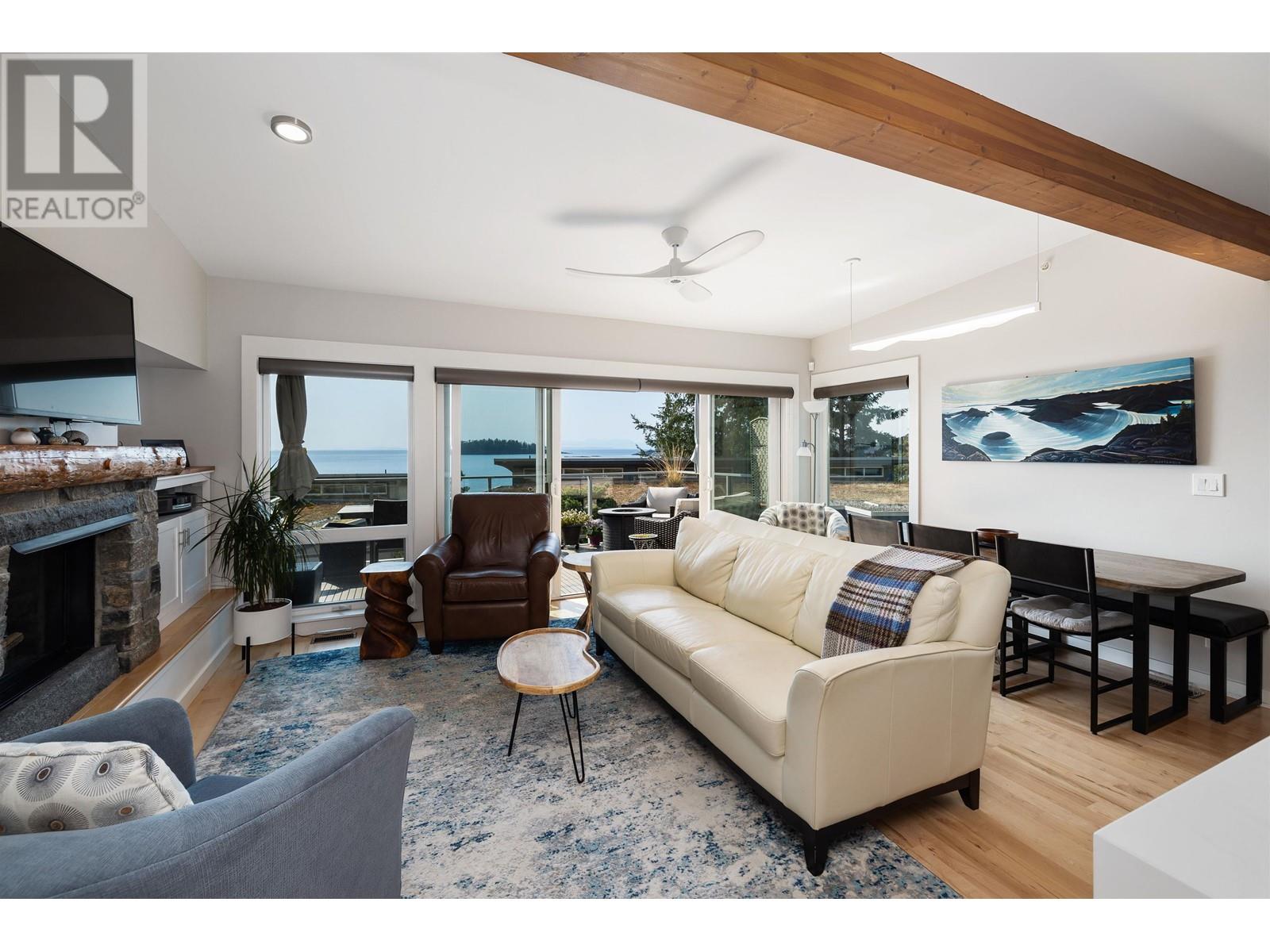 5398 WAKEFIELD BEACH LANE, Sechelt