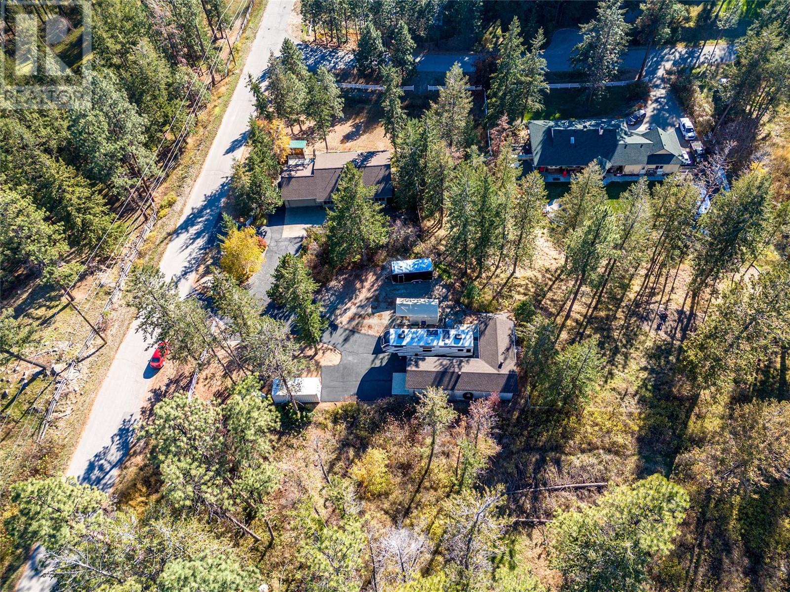 5203 Silver Court, Peachland