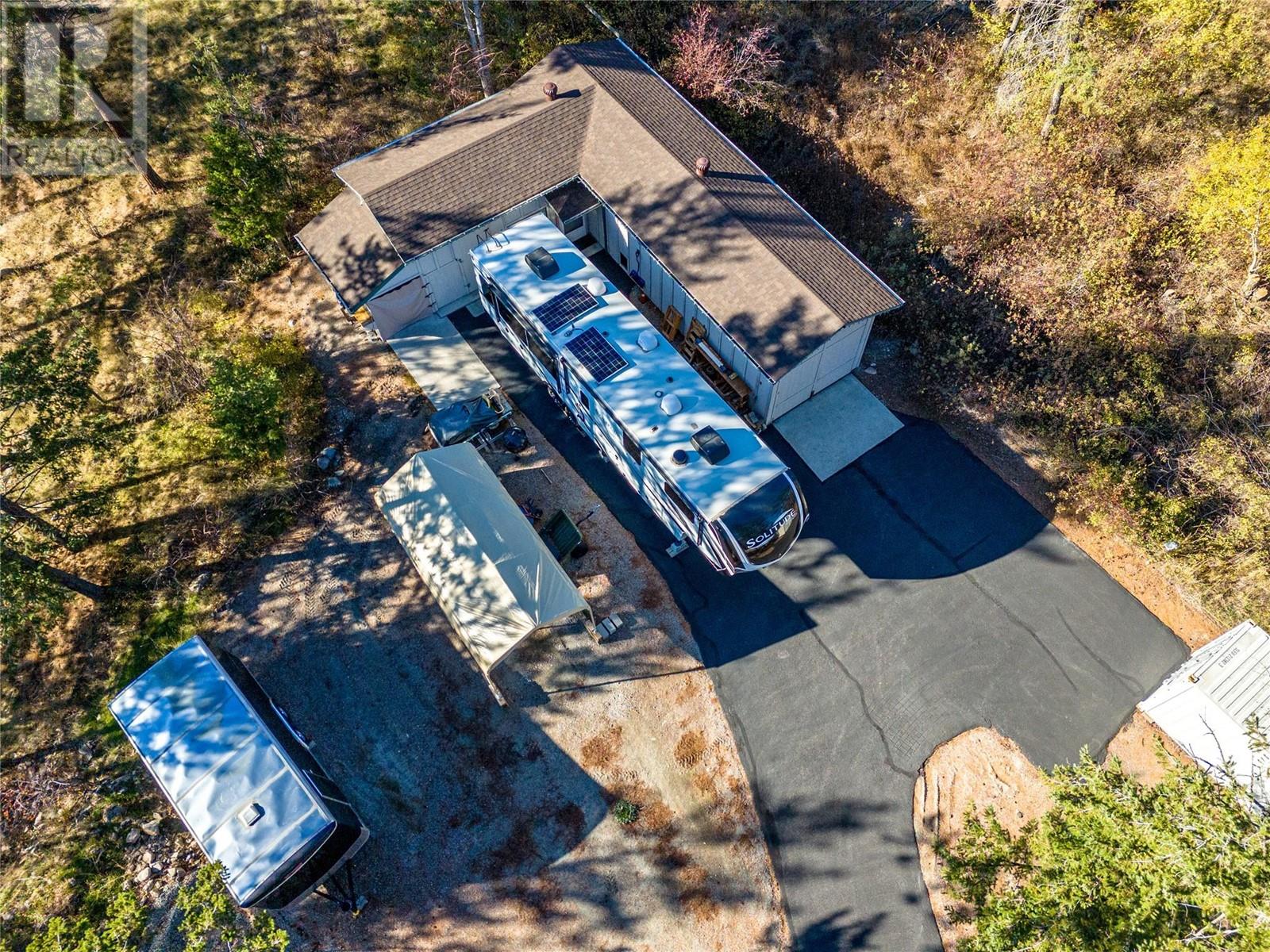5203 Silver Court, Peachland