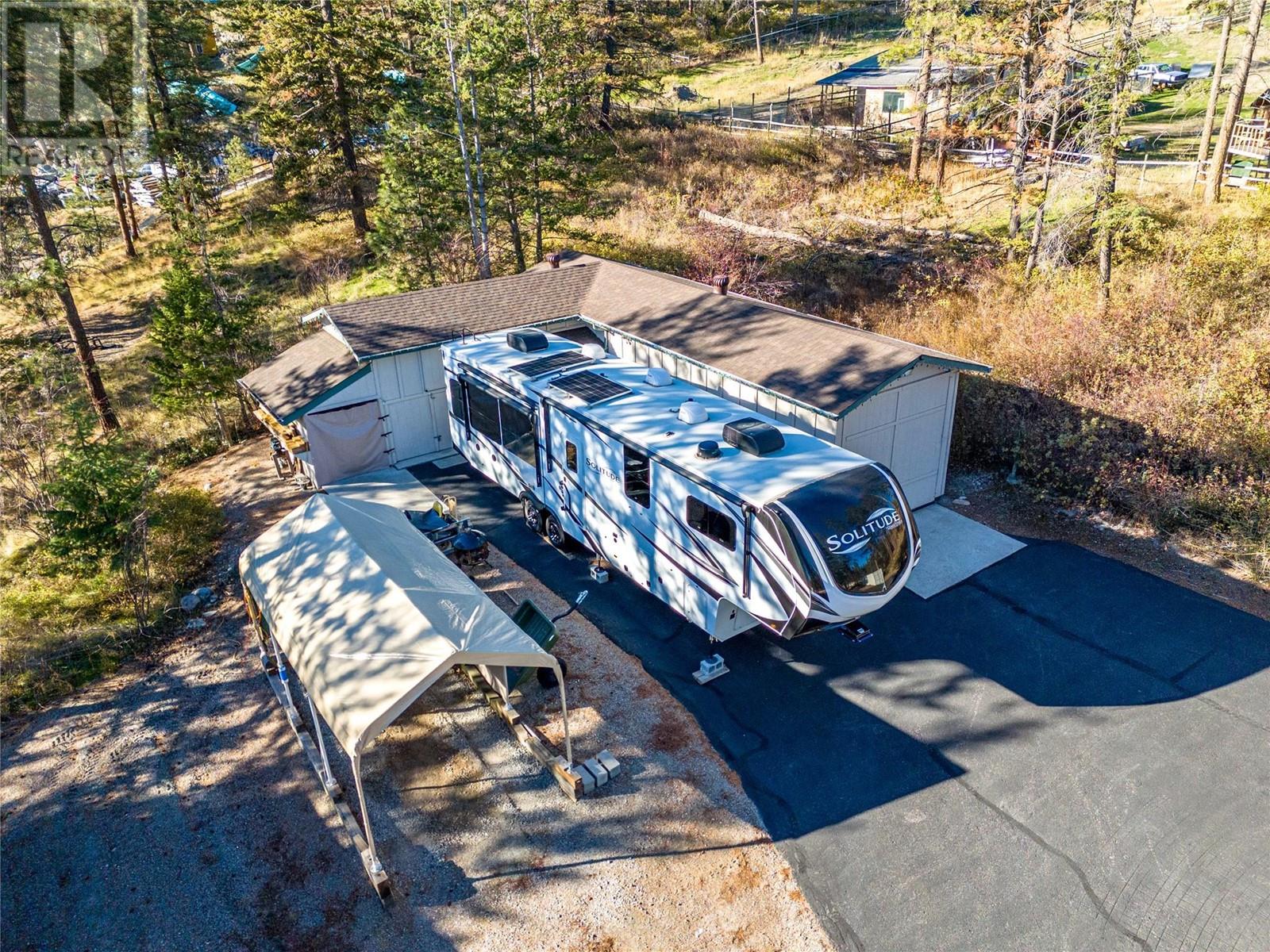 5203 Silver Court, Peachland