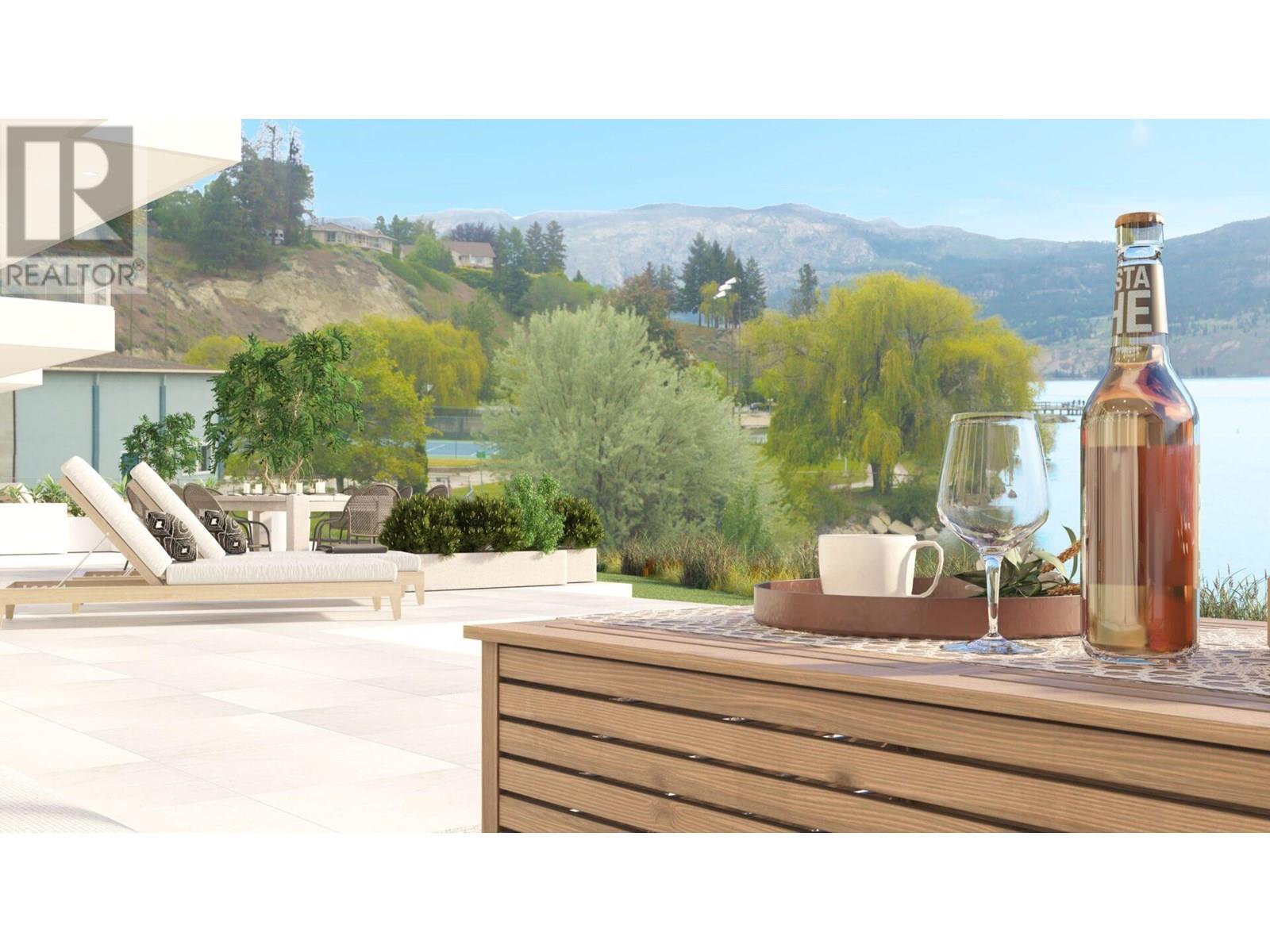 13419 LAKESHORE Drive S Unit# 602, Summerland