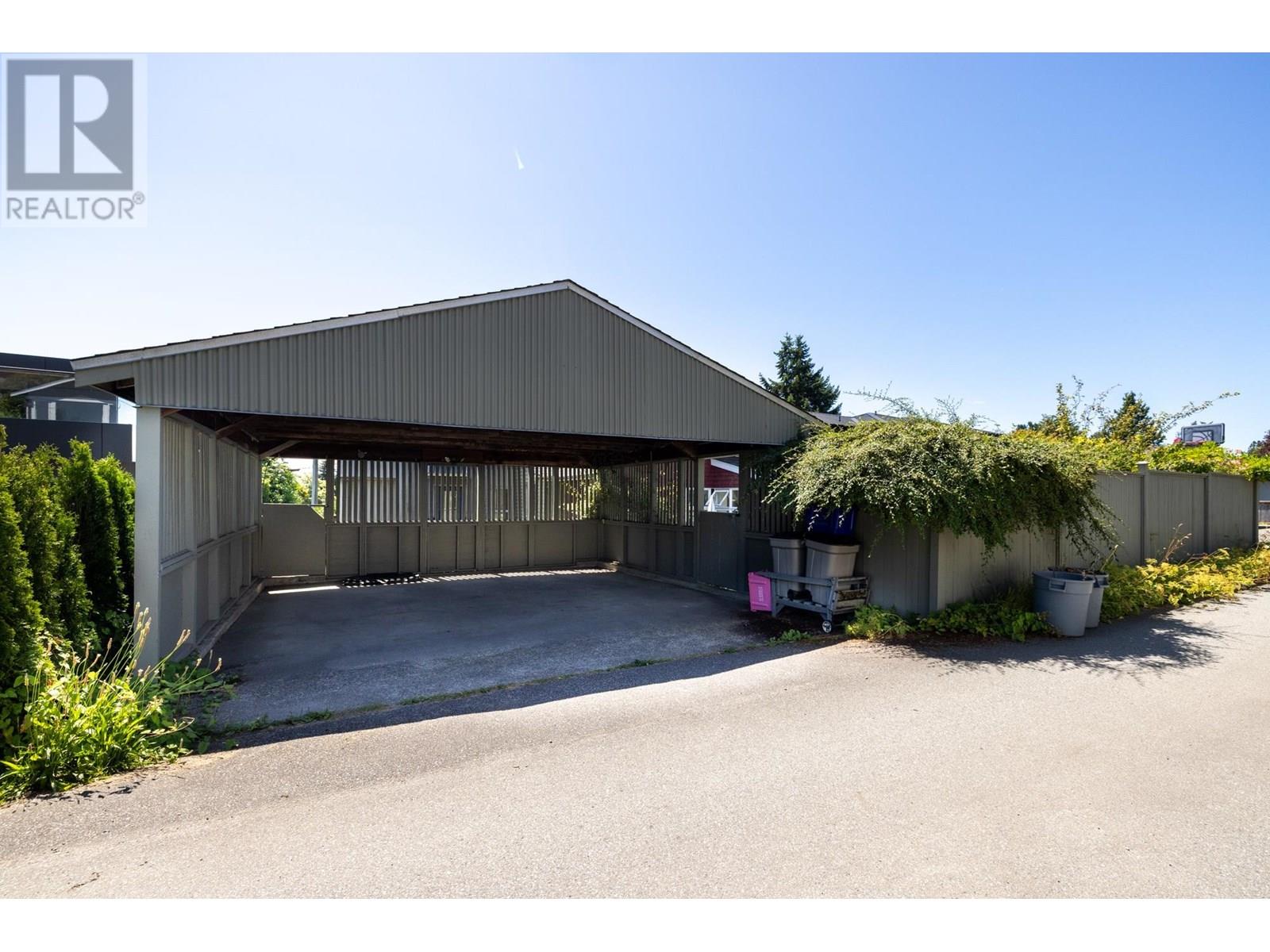 2433 MATHERS AVENUE, West Vancouver