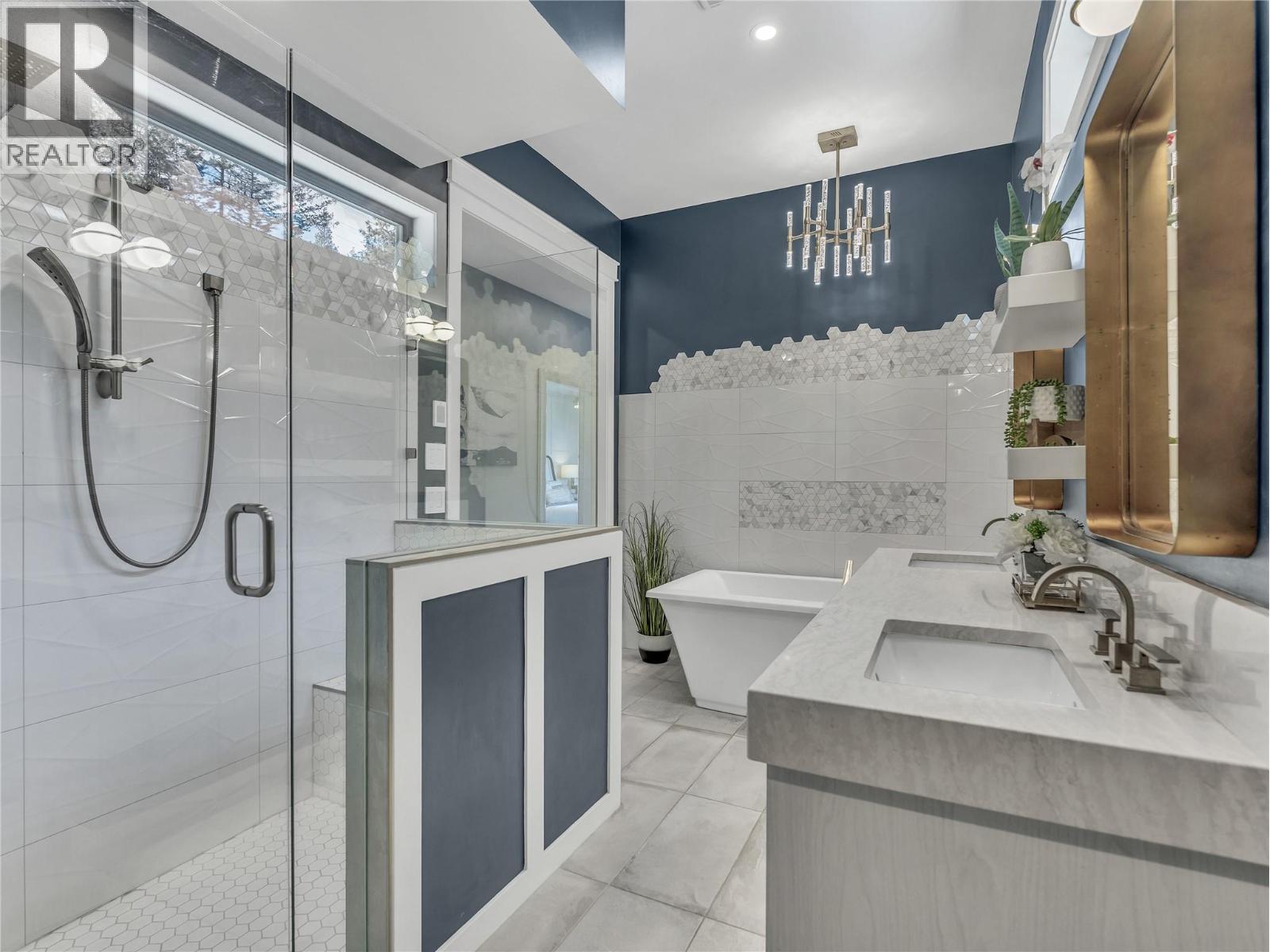 3060 OUTLOOK Way, Naramata