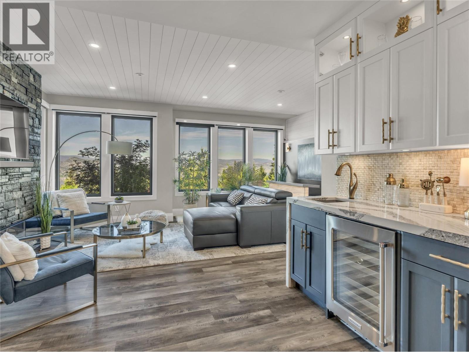3060 OUTLOOK Way, Naramata