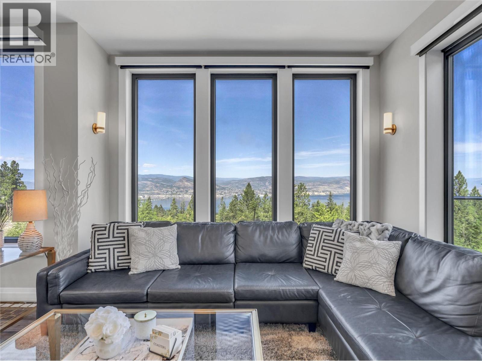 3060 OUTLOOK Way, Naramata